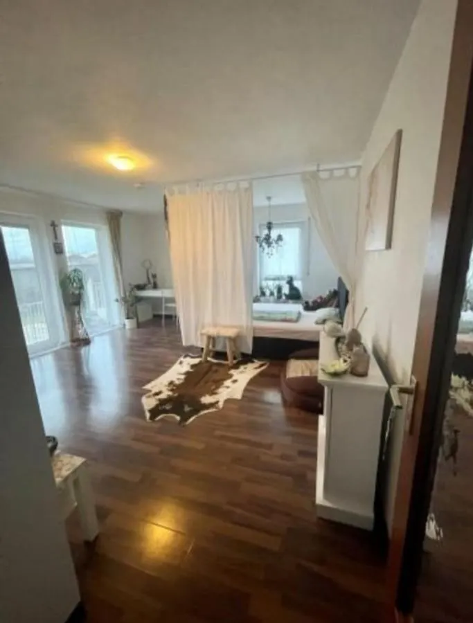 Complete Apartment Peacefully Situated Near The Airport Nurnberg